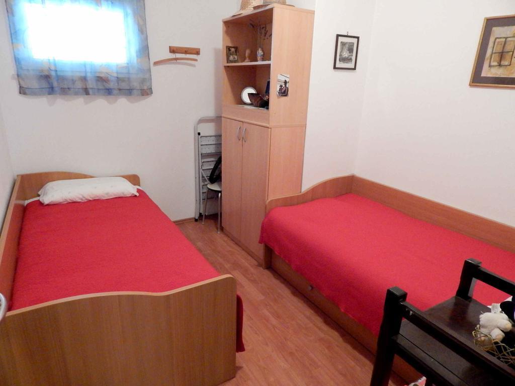 Lara Lägenhet Makarska